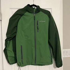 Columbia Men’s Ascender Softshell Jacket. XL, green